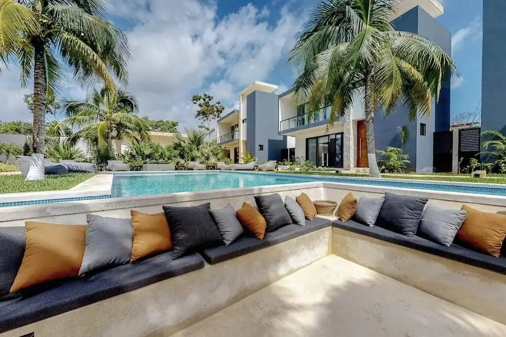 Apartment Spacious Condo, Beautiful Pool, Wi-Fi - Casa Kaanal 104 Tulum Mexico