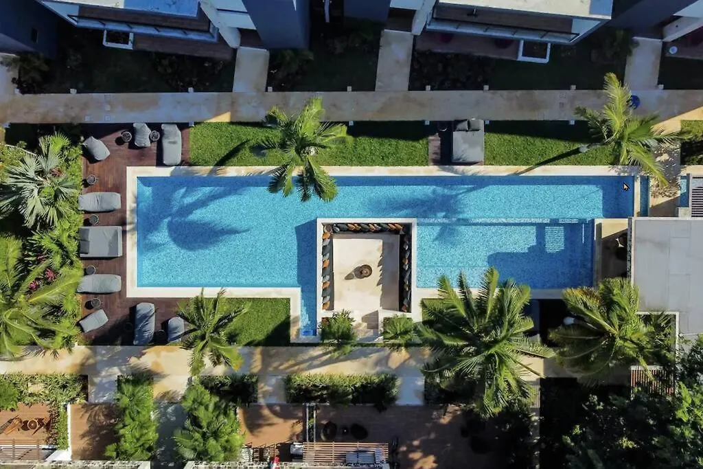 Spacious Condo, Beautiful Pool, Wi-Fi - Casa Kaanal 104 Tulum Apartment